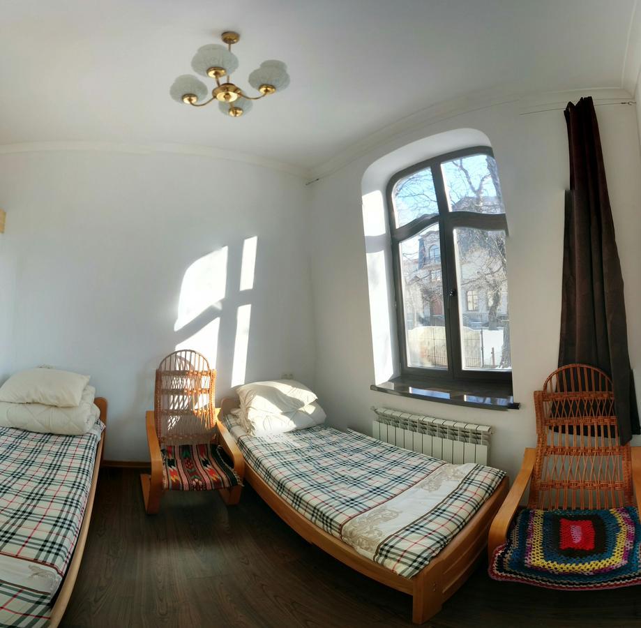 Hostel Mif Ivano-Frankivsk Exterior photo
